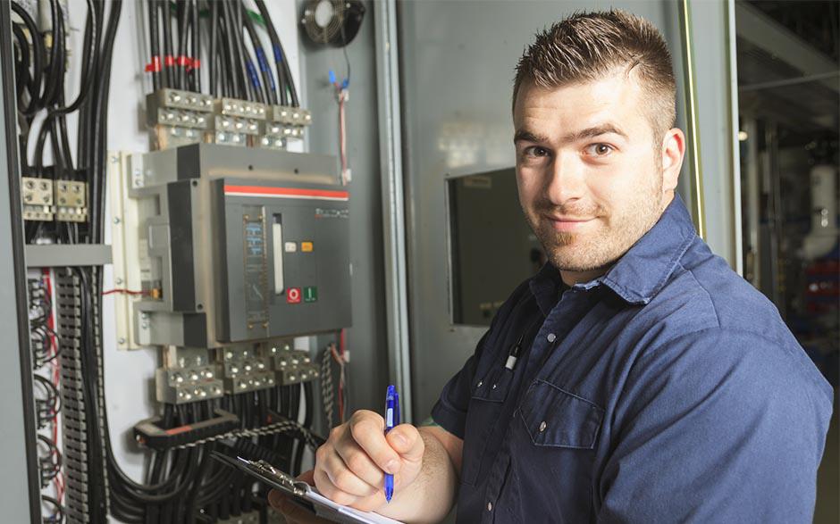technicien électricien Paris 13